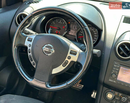 Сірий Ніссан Кашкай, об'ємом двигуна 2 л та пробігом 156 тис. км за 11440 $, фото 19 на Automoto.ua