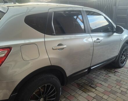 Серый Ниссан Кашкай, объемом двигателя 2 л и пробегом 189 тыс. км за 10500 $, фото 5 на Automoto.ua