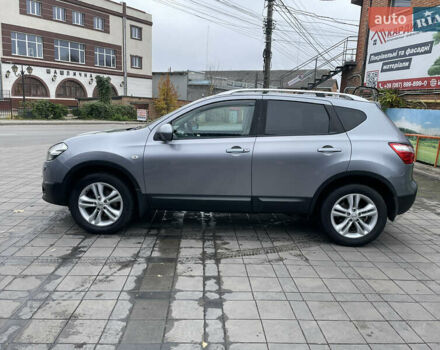 Серый Ниссан Кашкай, объемом двигателя 2 л и пробегом 170 тыс. км за 12000 $, фото 6 на Automoto.ua