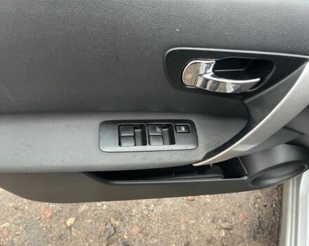 Серый Ниссан Кашкай, объемом двигателя 1.5 л и пробегом 247 тыс. км за 9700 $, фото 11 на Automoto.ua