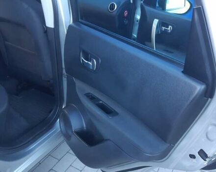 Серый Ниссан Кашкай, объемом двигателя 2 л и пробегом 225 тыс. км за 11200 $, фото 3 на Automoto.ua