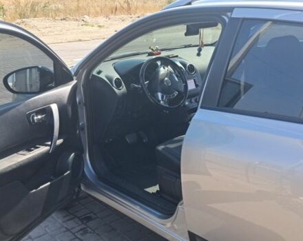 Серый Ниссан Кашкай, объемом двигателя 2 л и пробегом 156 тыс. км за 10700 $, фото 5 на Automoto.ua