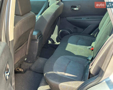 Сірий Ніссан Кашкай, об'ємом двигуна 2 л та пробігом 156 тис. км за 11440 $, фото 13 на Automoto.ua