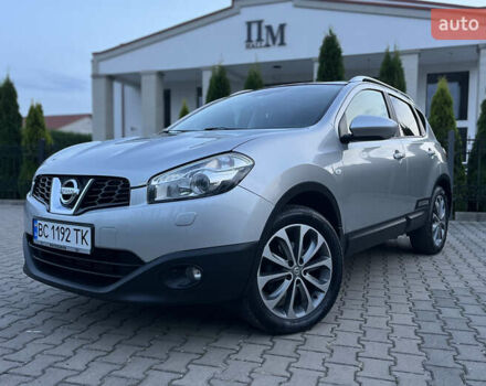 Серый Ниссан Кашкай, объемом двигателя 1.46 л и пробегом 188 тыс. км за 10400 $, фото 3 на Automoto.ua