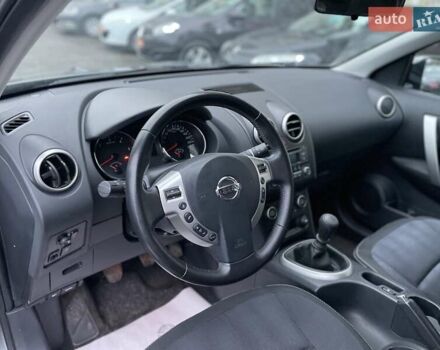 Сірий Ніссан Кашкай, об'ємом двигуна 1.5 л та пробігом 218 тис. км за 12000 $, фото 15 на Automoto.ua