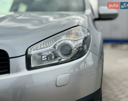 Сірий Ніссан Кашкай, об'ємом двигуна 2 л та пробігом 232 тис. км за 11450 $, фото 5 на Automoto.ua