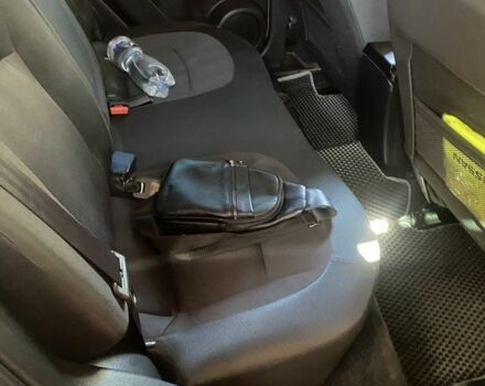 Серый Ниссан Кашкай, объемом двигателя 1.6 л и пробегом 146 тыс. км за 10700 $, фото 14 на Automoto.ua