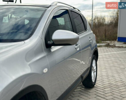 Сірий Ніссан Кашкай, об'ємом двигуна 2 л та пробігом 232 тис. км за 11450 $, фото 6 на Automoto.ua