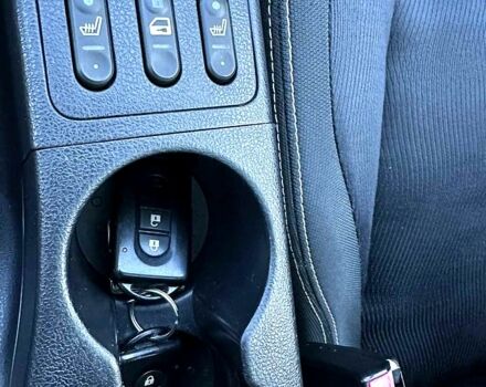 Серый Ниссан Кашкай, объемом двигателя 1.6 л и пробегом 157 тыс. км за 11250 $, фото 5 на Automoto.ua