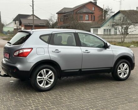 Серый Ниссан Кашкай, объемом двигателя 1.6 л и пробегом 239 тыс. км за 10300 $, фото 7 на Automoto.ua