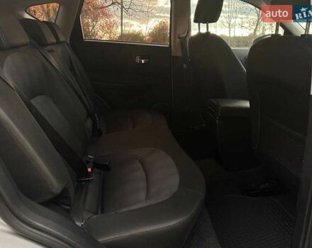 Серый Ниссан Кашкай, объемом двигателя 2 л и пробегом 208 тыс. км за 10500 $, фото 10 на Automoto.ua