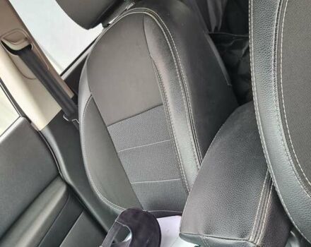 Сірий Ніссан Кашкай, об'ємом двигуна 2 л та пробігом 167 тис. км за 11000 $, фото 17 на Automoto.ua