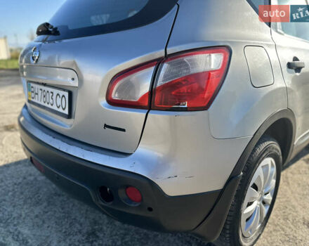 Сірий Ніссан Кашкай, об'ємом двигуна 1.6 л та пробігом 330 тис. км за 7700 $, фото 7 на Automoto.ua