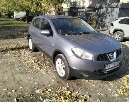 Серый Ниссан Кашкай, объемом двигателя 1.5 л и пробегом 232 тыс. км за 9100 $, фото 1 на Automoto.ua
