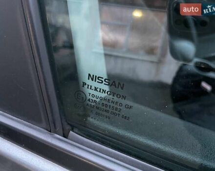 Сірий Ніссан Кашкай, об'ємом двигуна 1.5 л та пробігом 218 тис. км за 12000 $, фото 59 на Automoto.ua
