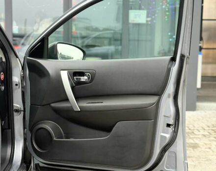 Сірий Ніссан Кашкай, об'ємом двигуна 1.5 л та пробігом 192 тис. км за 9200 $, фото 102 на Automoto.ua