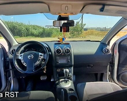 Сірий Ніссан Кашкай, об'ємом двигуна 2 л та пробігом 156 тис. км за 10700 $, фото 5 на Automoto.ua