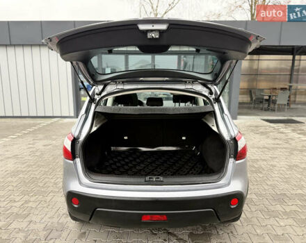 Сірий Ніссан Кашкай, об'ємом двигуна 1.5 л та пробігом 192 тис. км за 9200 $, фото 115 на Automoto.ua