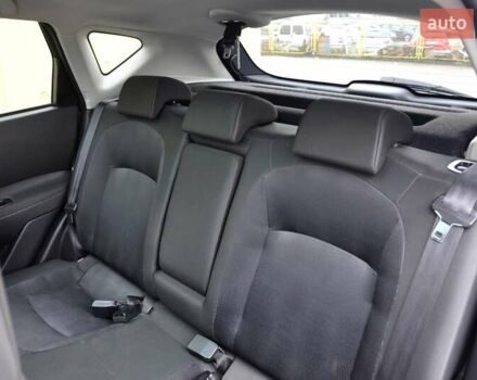 Серый Ниссан Кашкай, объемом двигателя 2 л и пробегом 154 тыс. км за 9600 $, фото 14 на Automoto.ua