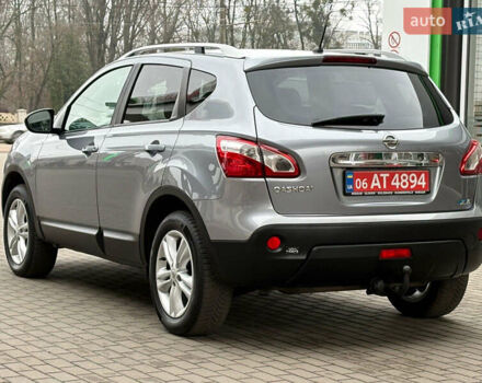 Сірий Ніссан Кашкай, об'ємом двигуна 1.5 л та пробігом 215 тис. км за 11599 $, фото 5 на Automoto.ua