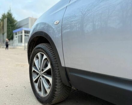 Сірий Ніссан Кашкай, об'ємом двигуна 1.6 л та пробігом 162 тис. км за 10300 $, фото 17 на Automoto.ua