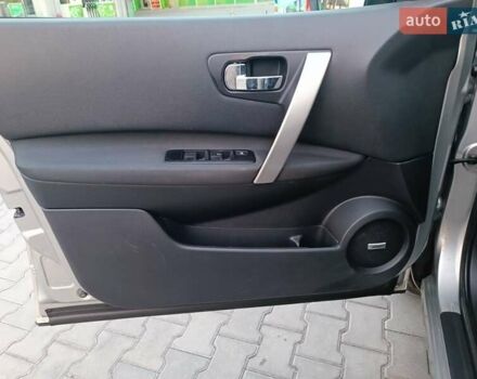 Сірий Ніссан Кашкай, об'ємом двигуна 2 л та пробігом 174 тис. км за 10900 $, фото 26 на Automoto.ua