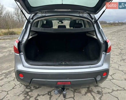 Серый Ниссан Кашкай, объемом двигателя 1.5 л и пробегом 260 тыс. км за 8950 $, фото 35 на Automoto.ua