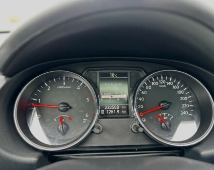 Сірий Ніссан Кашкай, об'ємом двигуна 2 л та пробігом 232 тис. км за 11450 $, фото 16 на Automoto.ua