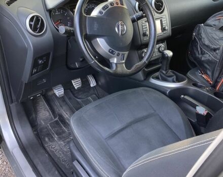 Сірий Ніссан Кашкай, об'ємом двигуна 1.6 л та пробігом 180 тис. км за 9250 $, фото 5 на Automoto.ua