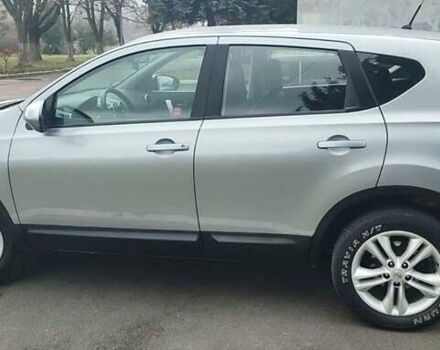 Серый Ниссан Кашкай, объемом двигателя 1.5 л и пробегом 230 тыс. км за 9700 $, фото 5 на Automoto.ua