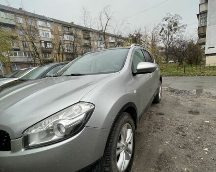 Серый Ниссан Кашкай, объемом двигателя 1.5 л и пробегом 247 тыс. км за 9700 $, фото 3 на Automoto.ua