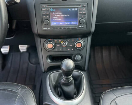 Серый Ниссан Кашкай, объемом двигателя 1.46 л и пробегом 188 тыс. км за 10400 $, фото 50 на Automoto.ua