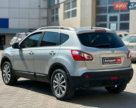Сірий Ніссан Кашкай, об'ємом двигуна 2 л та пробігом 156 тис. км за 11440 $, фото 6 на Automoto.ua