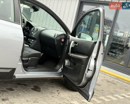 Сірий Ніссан Кашкай, об'ємом двигуна 1.5 л та пробігом 192 тис. км за 9200 $, фото 101 на Automoto.ua