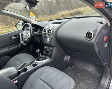 Серый Ниссан Кашкай, объемом двигателя 1.5 л и пробегом 260 тыс. км за 8950 $, фото 23 на Automoto.ua