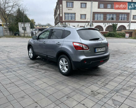 Серый Ниссан Кашкай, объемом двигателя 2 л и пробегом 170 тыс. км за 12000 $, фото 5 на Automoto.ua