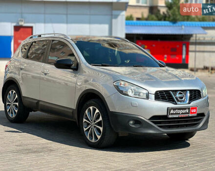 Сірий Ніссан Кашкай, об'ємом двигуна 2 л та пробігом 156 тис. км за 11440 $, фото 2 на Automoto.ua