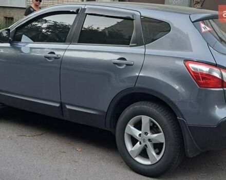 Серый Ниссан Кашкай, объемом двигателя 2 л и пробегом 179 тыс. км за 12500 $, фото 6 на Automoto.ua