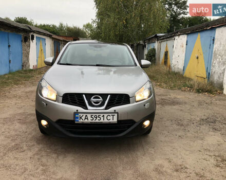 Серый Ниссан Кашкай, объемом двигателя 2 л и пробегом 95 тыс. км за 11199 $, фото 103 на Automoto.ua