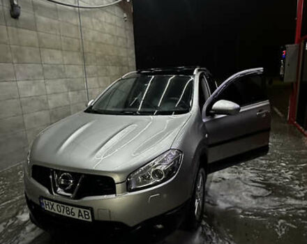 Серый Ниссан Кашкай, объемом двигателя 1.46 л и пробегом 275 тыс. км за 11500 $, фото 3 на Automoto.ua