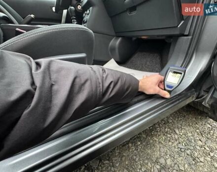 Сірий Ніссан Кашкай, об'ємом двигуна 1.5 л та пробігом 218 тис. км за 12000 $, фото 80 на Automoto.ua