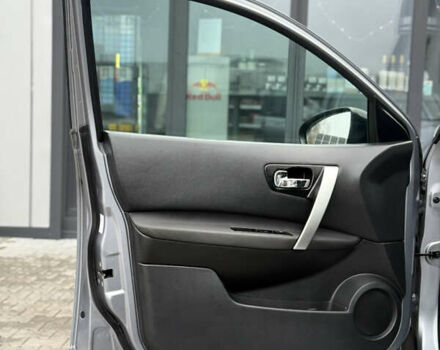 Сірий Ніссан Кашкай, об'ємом двигуна 1.5 л та пробігом 192 тис. км за 9200 $, фото 48 на Automoto.ua