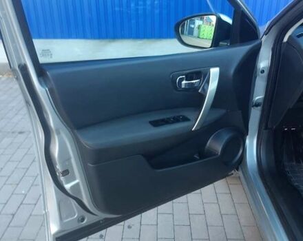 Серый Ниссан Кашкай, объемом двигателя 2 л и пробегом 225 тыс. км за 11200 $, фото 2 на Automoto.ua