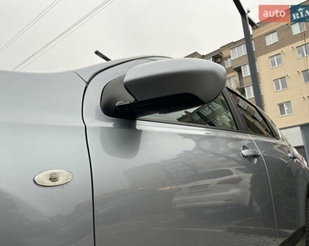 Серый Ниссан Кашкай, объемом двигателя 2 л и пробегом 186 тыс. км за 10950 $, фото 13 на Automoto.ua