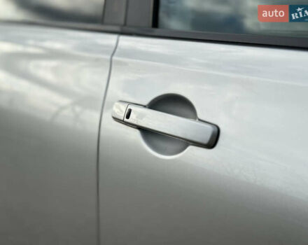 Сірий Ніссан Кашкай, об'ємом двигуна 2 л та пробігом 232 тис. км за 11450 $, фото 11 на Automoto.ua