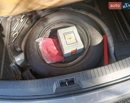 Серый Ниссан Кашкай, объемом двигателя 1.5 л и пробегом 256 тыс. км за 9300 $, фото 9 на Automoto.ua