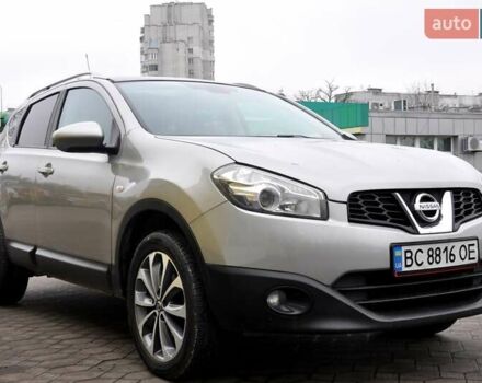 Серый Ниссан Кашкай, объемом двигателя 2 л и пробегом 154 тыс. км за 9600 $, фото 5 на Automoto.ua
