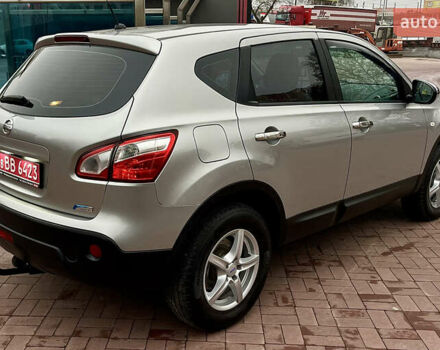 Сірий Ніссан Кашкай, об'ємом двигуна 1.5 л та пробігом 193 тис. км за 10199 $, фото 3 на Automoto.ua