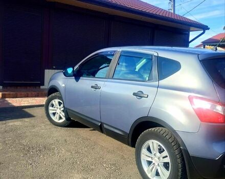 Серый Ниссан Кашкай, объемом двигателя 2 л и пробегом 211 тыс. км за 9700 $, фото 4 на Automoto.ua