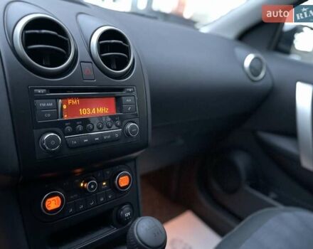 Сірий Ніссан Кашкай, об'ємом двигуна 1.5 л та пробігом 218 тис. км за 12000 $, фото 20 на Automoto.ua